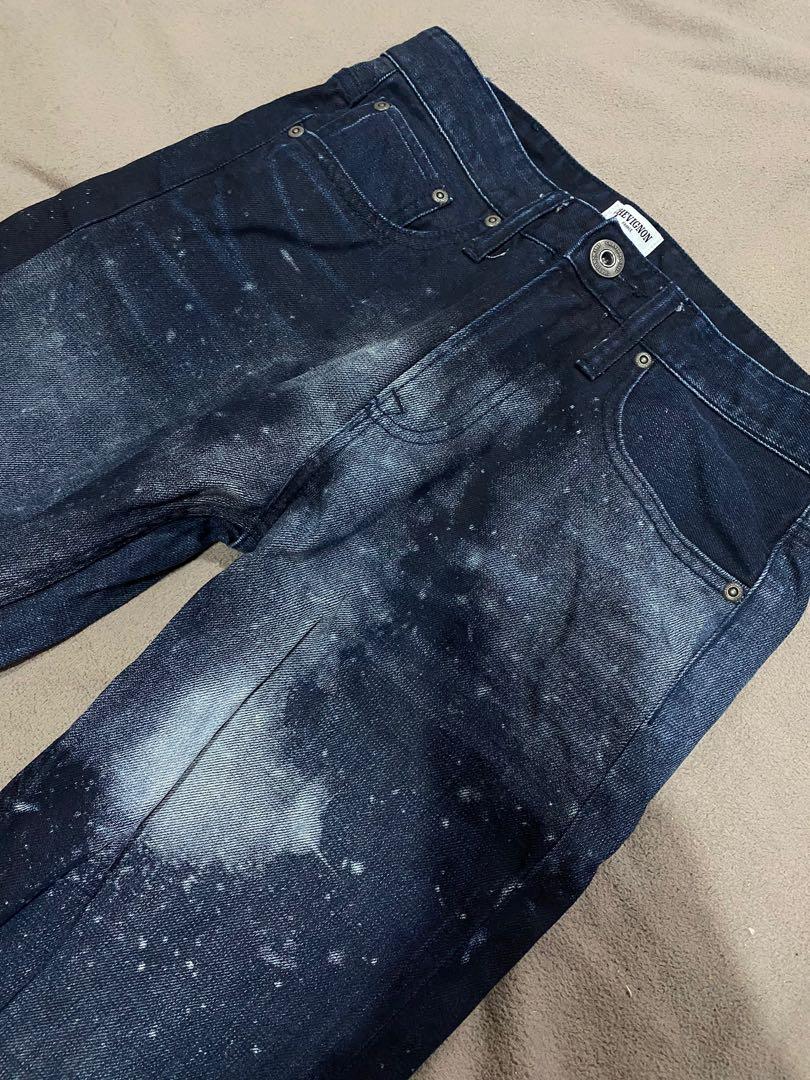 Original chevignon jeans (Category: Jeans) located in Cebu City. Submitted by arniev (Listing ID 1165677256, Image 3). Description: Washed but never worn. Size 30 .