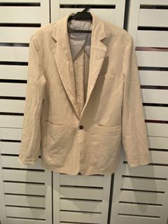 (Category: ) located in . Submitted by preloved_alex (Listing ID 1165680646, Image 1). Description: .