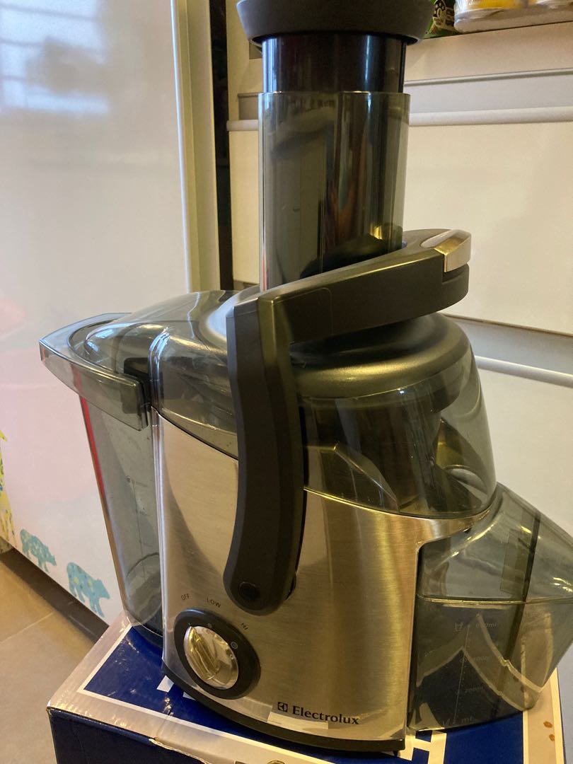 Pre loved Electrolux fruit juicer