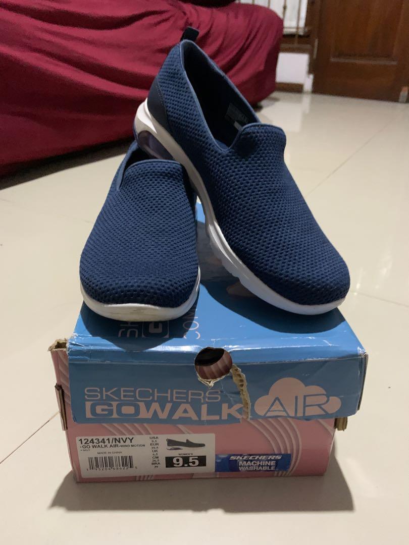 Sepatu Skechers Go Walk, Fesyen Wanita 