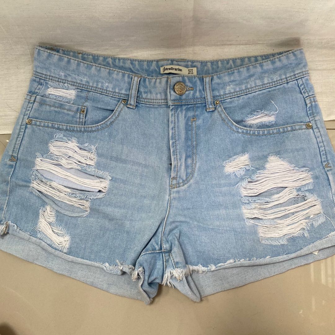 Stradivarius shorts jeans, Fesyen 