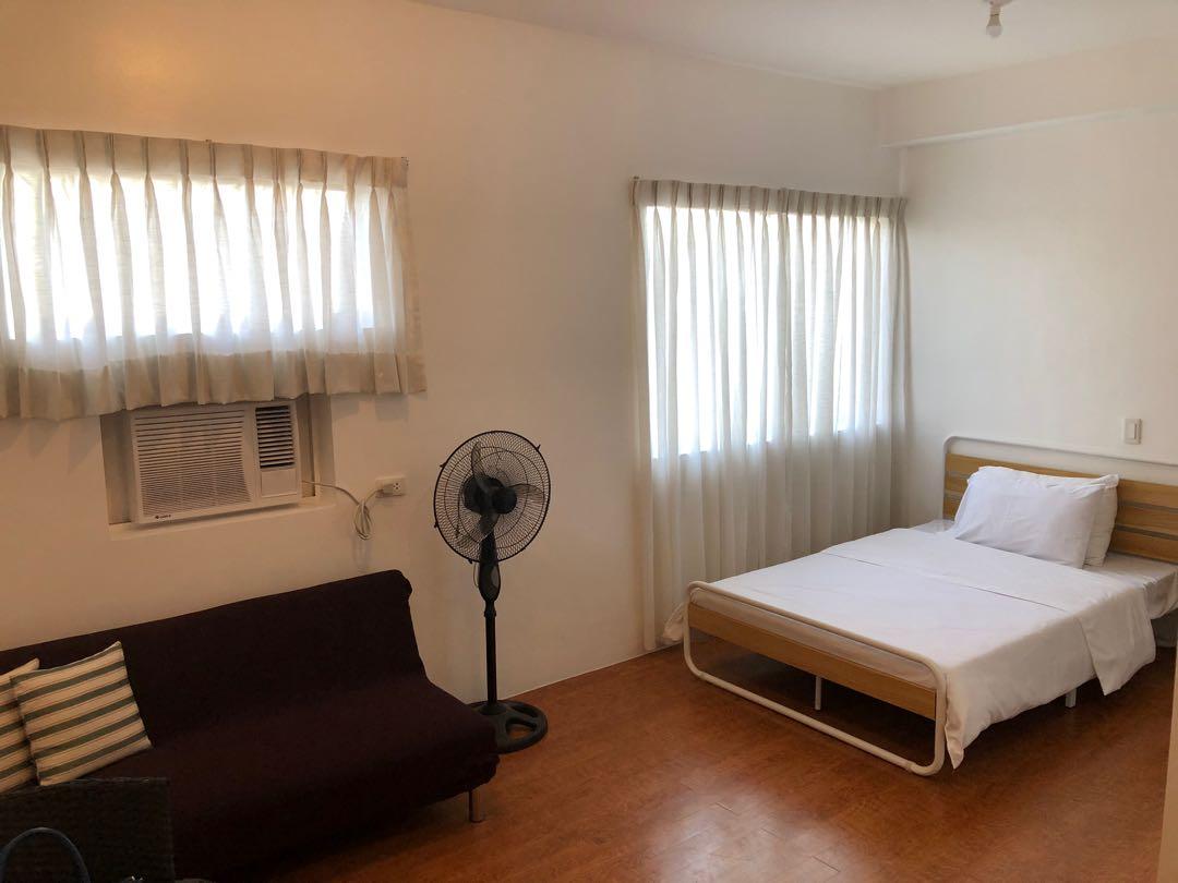 Studio unit primehomes larossa Condominium (Category: Apartments & Condos) located in Manila. Submitted by jacob.so (Listing ID 1165732202, Image 3). Description: For rent Studio unit 25 sq. meters Zuzuaregui st. Capitol hills -Primehomes Larossa Condo -BRAND NEW -SEMI-FURNISHED With water heater 📍Zuzuaregui St. Capitol Hills Drive, Quezon City ✨Condo amenities: Swimming pool, gym, grand canopy entrance with cafe, etc. ✨NEAR: Katipunan & Commonw
