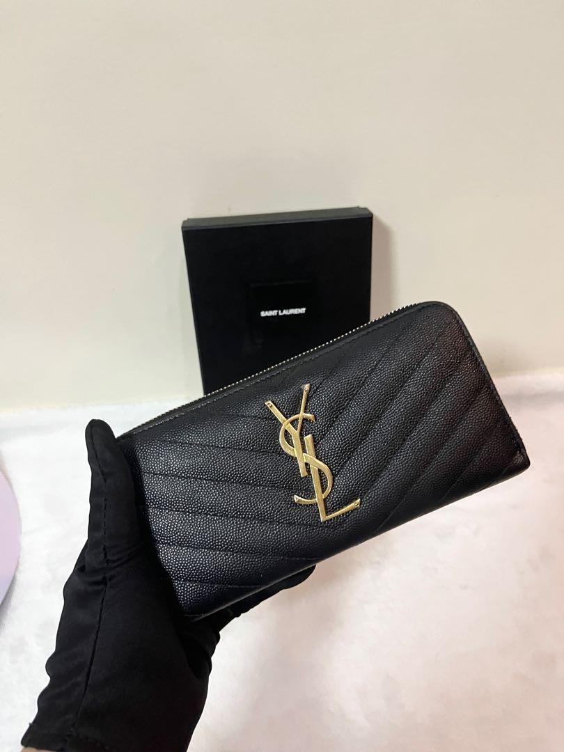 YSL CAVIAR ZIPPY WALLETT (Category: Luxury Bags & Wallets) located in San Jose del Monte. Submitted by luxxyluxuryitems (Listing ID 1165750196, Image 2). Description: Rank A Comes with box Excellent condition.