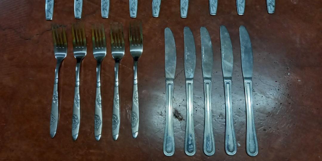 19pcs Assorted Stainless Cutlery / Flatware (Category: Dinnerware & Cutlery) located in San Pedro. Submitted by ajisai26 (Listing ID 1165969937, Image 2). Description: Set of 19. - 9 Oriental Spoon (Stainless Steel) - 5 Oriental Fork (Stainless Steel 18-0) - 5 Table Knife (Stainless Steel) **Stored inside a cabinet for a long time #4theplanet.