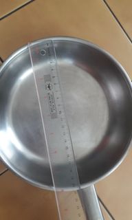 由 liuliu721 (刊登 ID 1165866600，圖片 1) 提交，位於 的 (類別：)，說明：。