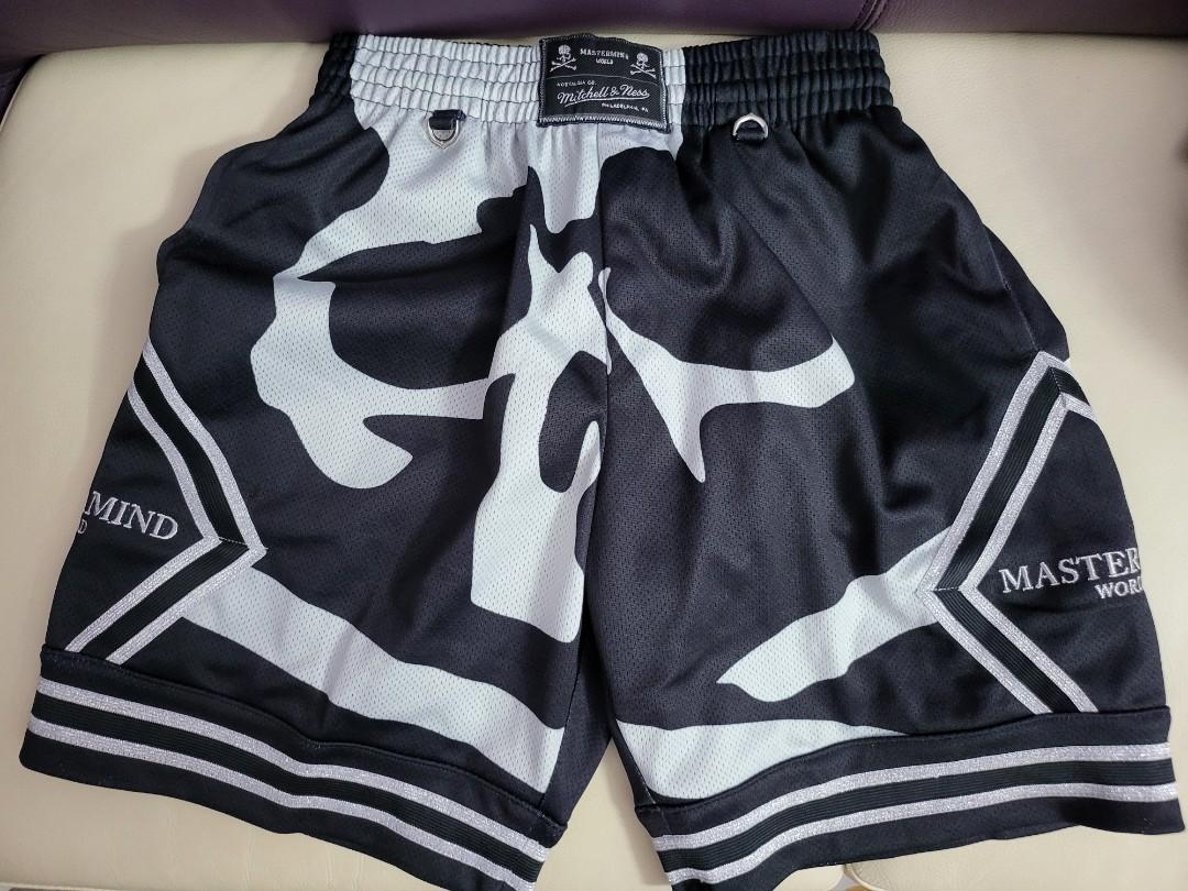 出售全新Mastermind World MMW x Mitchell & Ness Mesh Branded Short