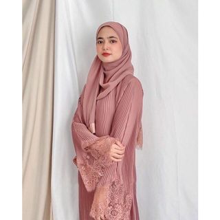 (Category: ) located in . Submitted by farisyahanim_ (Listing ID 1165912472, Image 1). Description: .