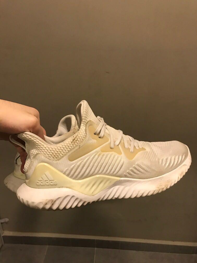 Adidas rosse alphabounce hot sale