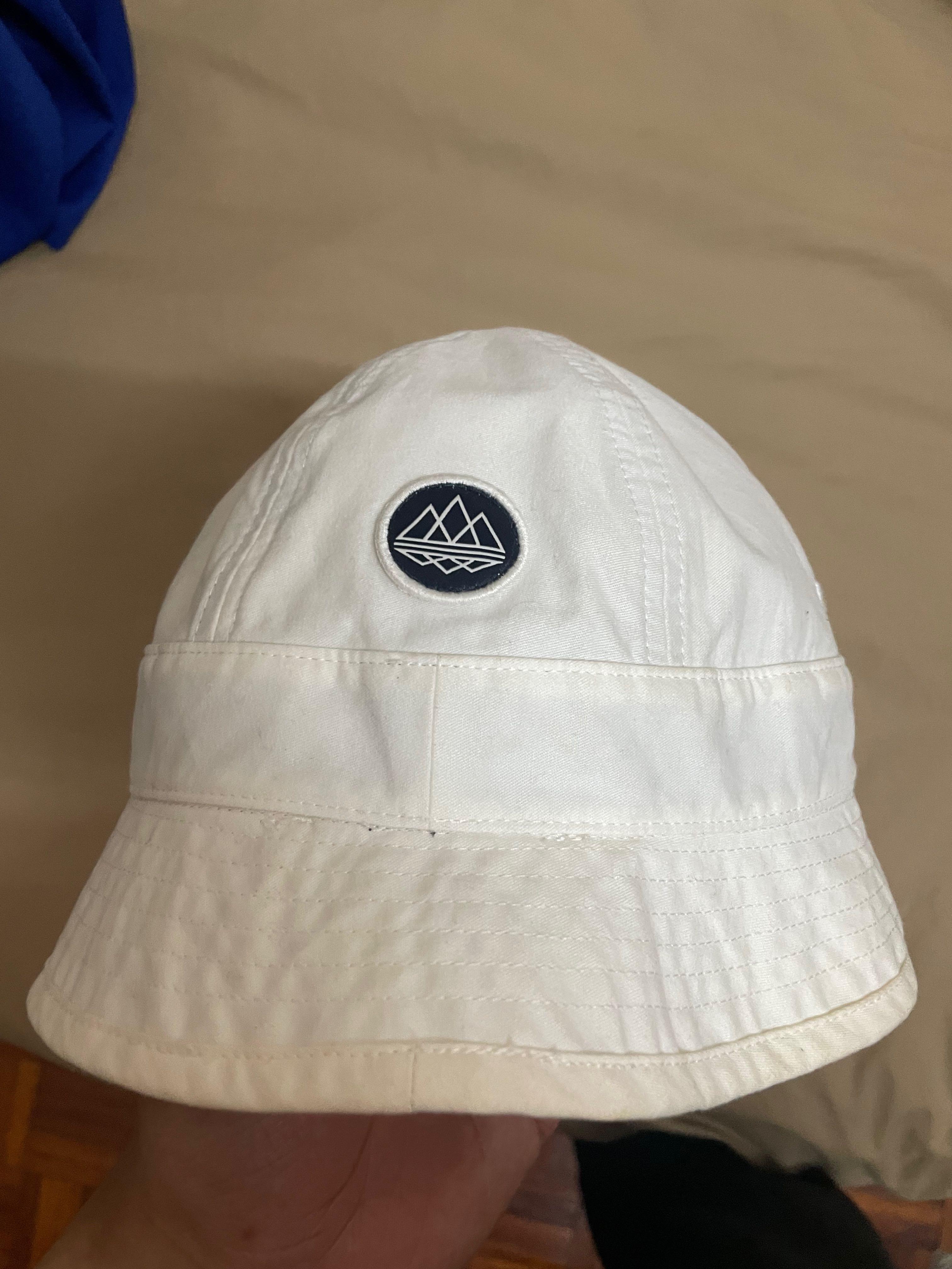 Adidas meanwood cheap bucket hat