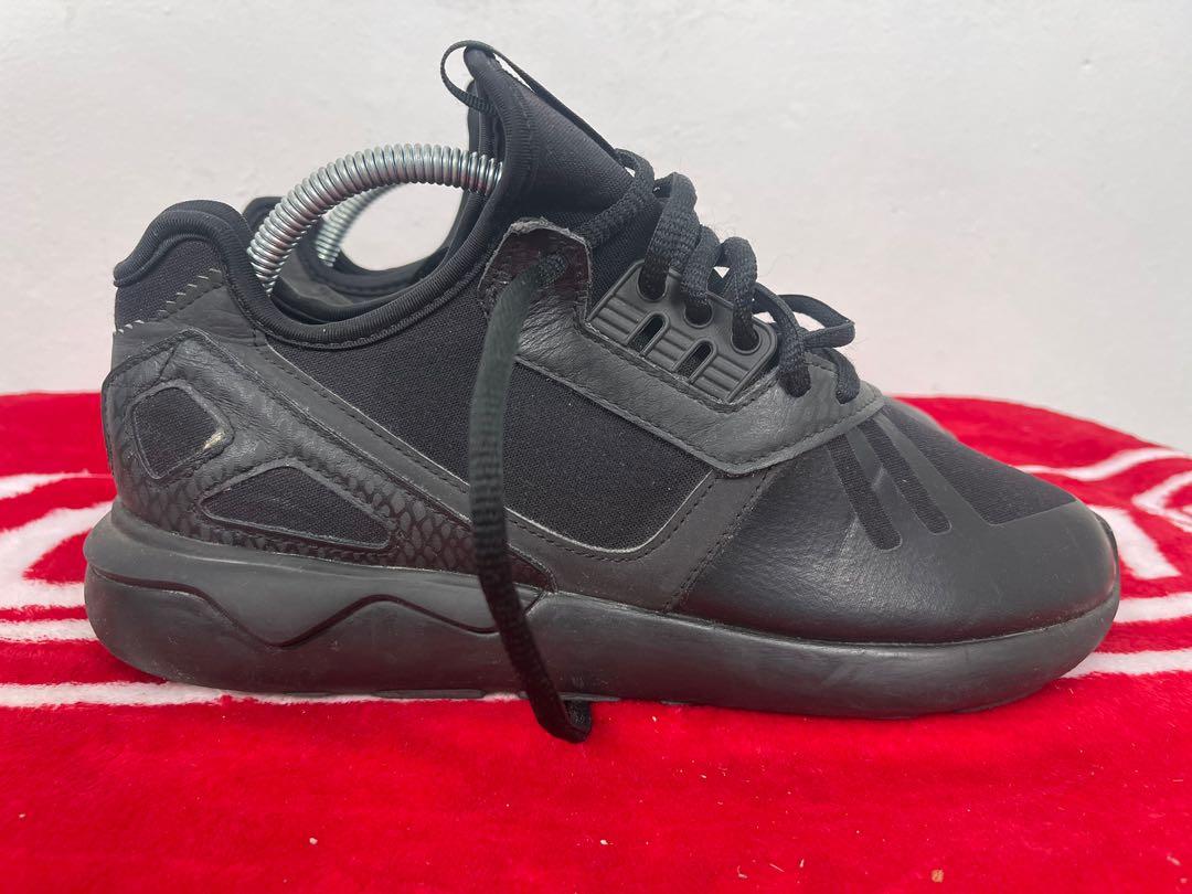 Adidas shop tubular imagenes
