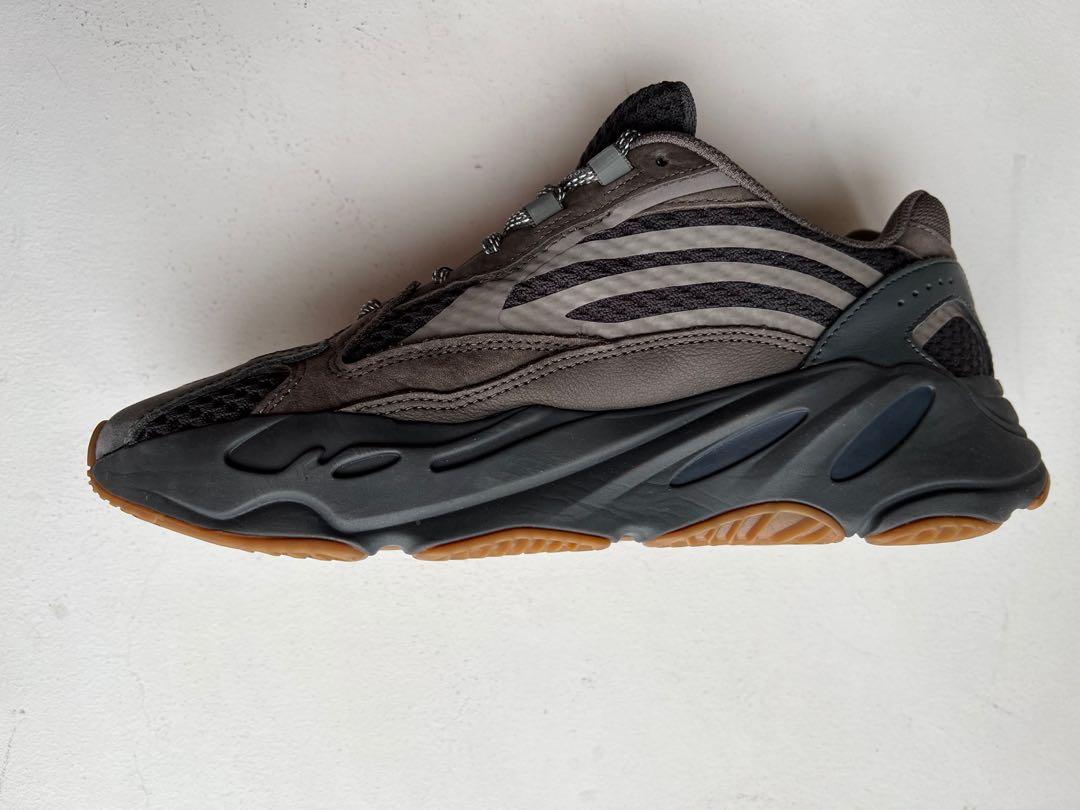 Adidas yeezy boost 700 v2 mens cheap