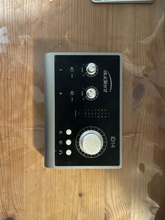 （分類：）位於 。 由 ngcaspar 提交（商品編號 1165964572，圖片 1）。簡介： 。