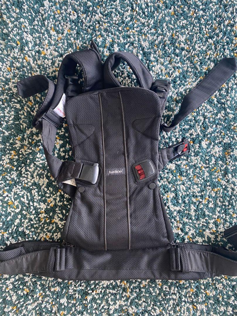 Baby Bjorn Carrier, Babies & Kids, Going Out, Carriers & Slings on