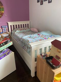 (Category: ) located in . Submitted by vakd1 (Listing ID 1165865324, Image 1). Description: .