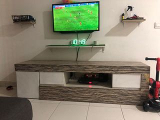 (Category: ) located in . Submitted by ahwaz (Listing ID 1165990011, Image 1). Description: .