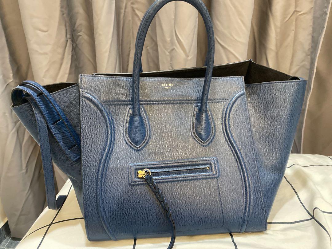 Celine Vertical Cabas In Triomphe Canvas And Calfskin Tote Bag Tan NWT sold  at auction on 3rd March