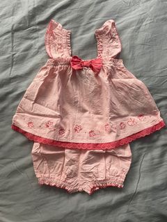 (Category: ) located in . Submitted by annieangg (Listing ID 1165907558, Image 1). Description: .