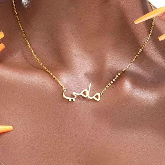 Custom top womens necklace