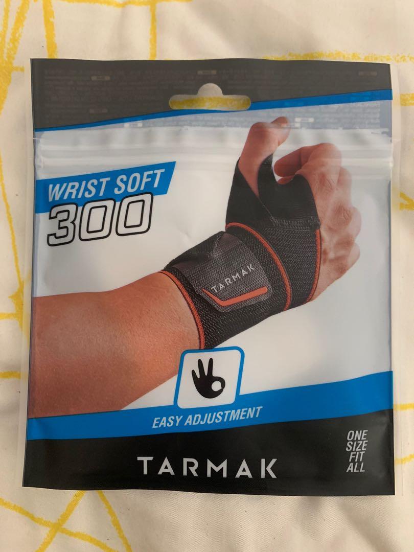 Decathlon TARMAK Wrist Guard Sports Equipment Other Sports