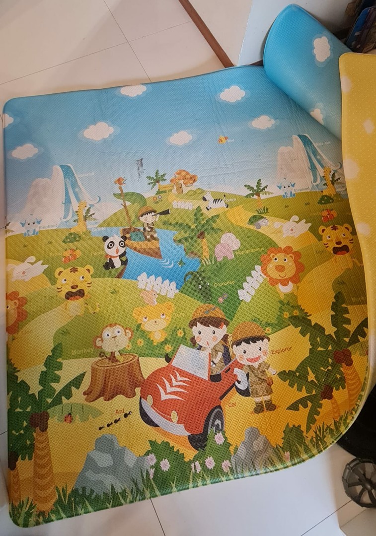 Dwinguler Playmat (large size; 2.3m x1.4m), Babies & Kids, Infant