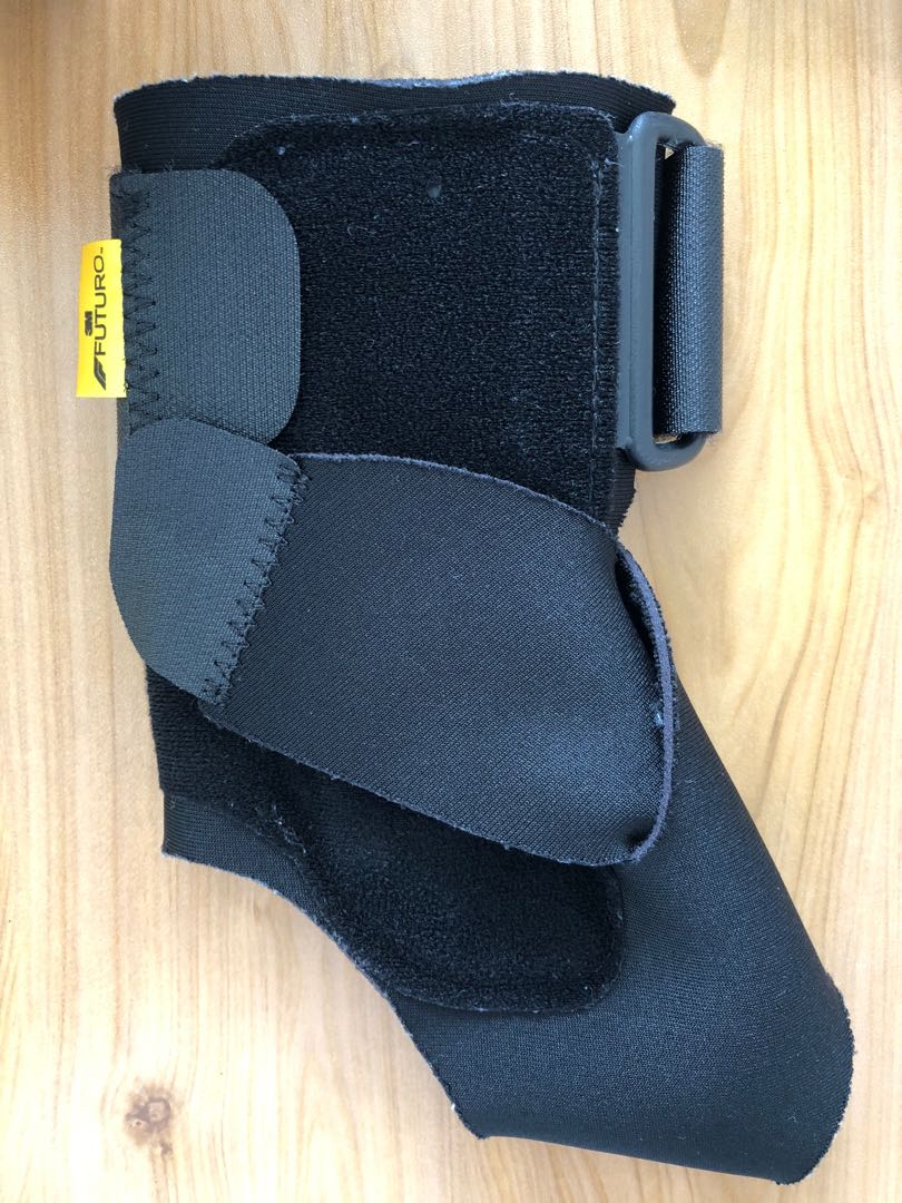 Futuro Sport Deluxe Ankle Stabilizer; Adjustable, Sports Equipment, Other Sports Equipment and