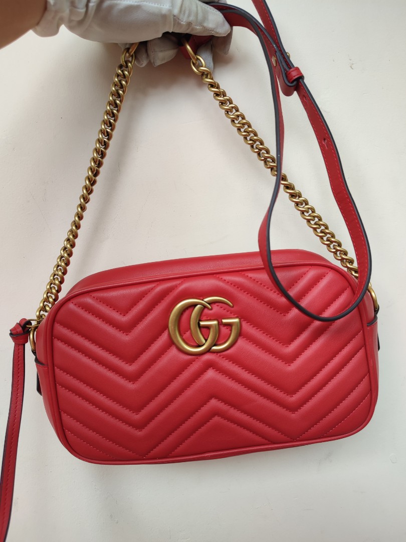 red gucci sling bag