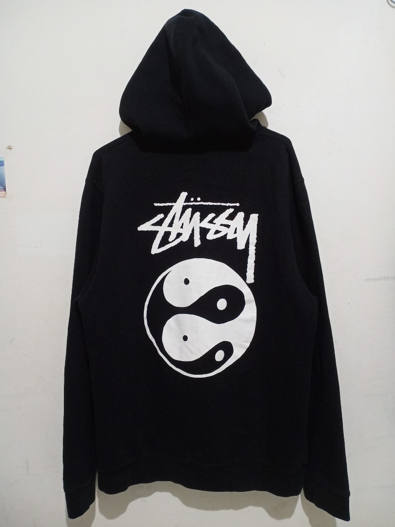 Stussy yin on sale yang hoodie