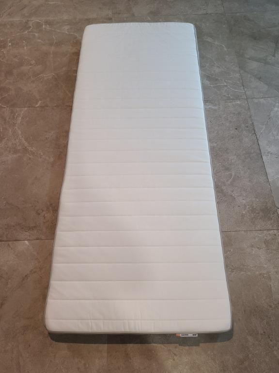 Husvika cheap twin mattress