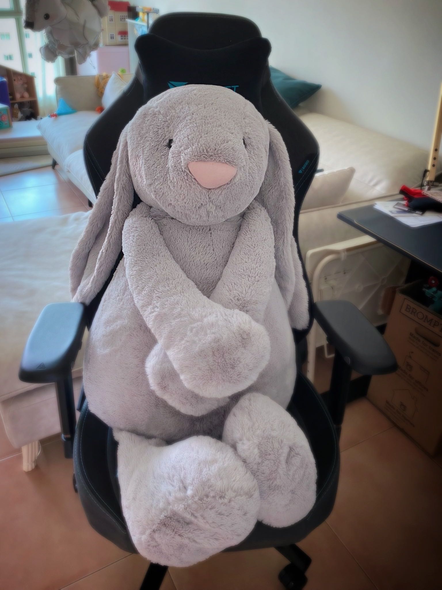 Giant jellycat bunny deals