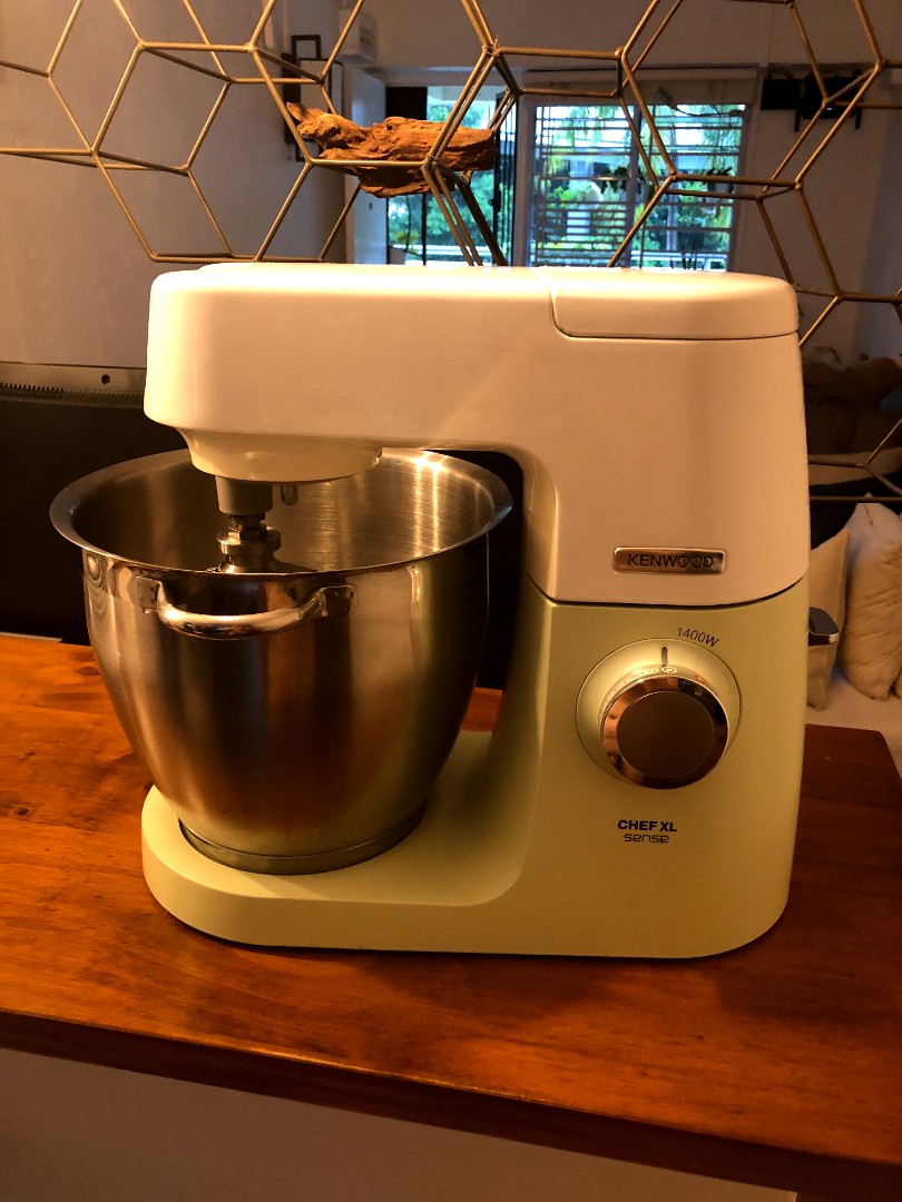 Kenwood XL mixer, TV & Home Appliances, Kitchen Appliances, Breadmakers
