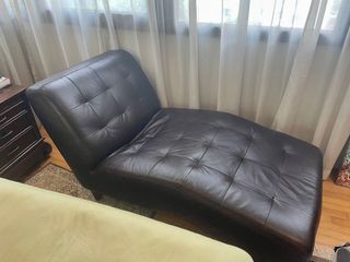 (Category: ) located in . Submitted by expatnomad32 (Listing ID 1165869984, Image 1). Description: .