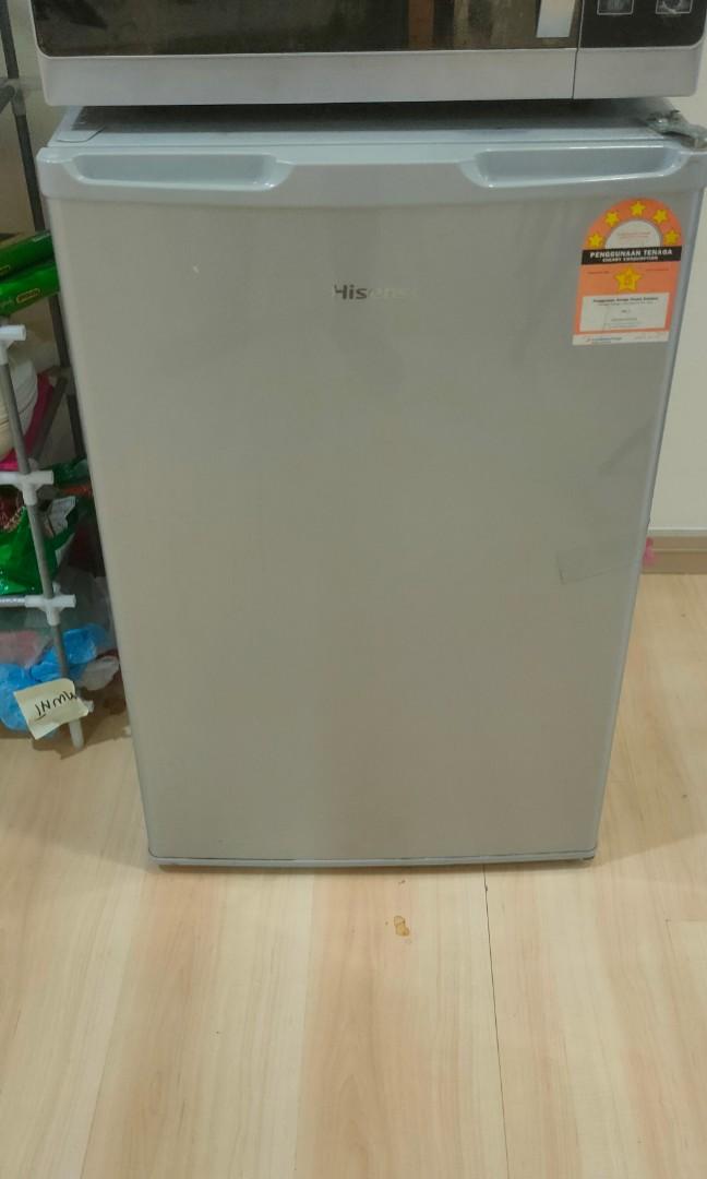 Refrigerator medium store size