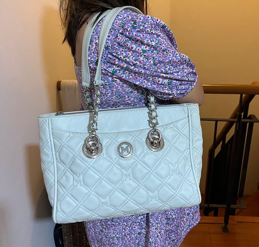 Metrocity Sling Bag, Women's Fashion, Bags & Wallets, Cross-body Bags on  Carousell
