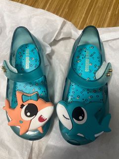 (Category: ) located in . Submitted by marjafable (Listing ID 1165971720, Image 1). Description: .