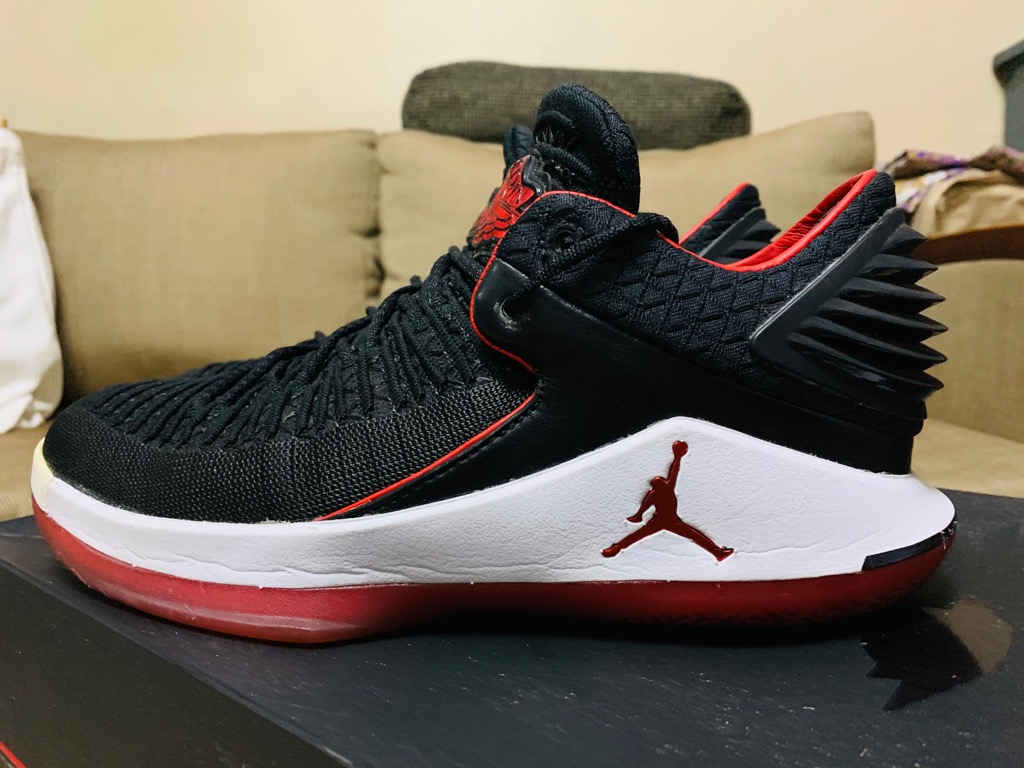 Nike Air Jordan 32 "Banned" Low, Fashion, Sneakers on Carousell