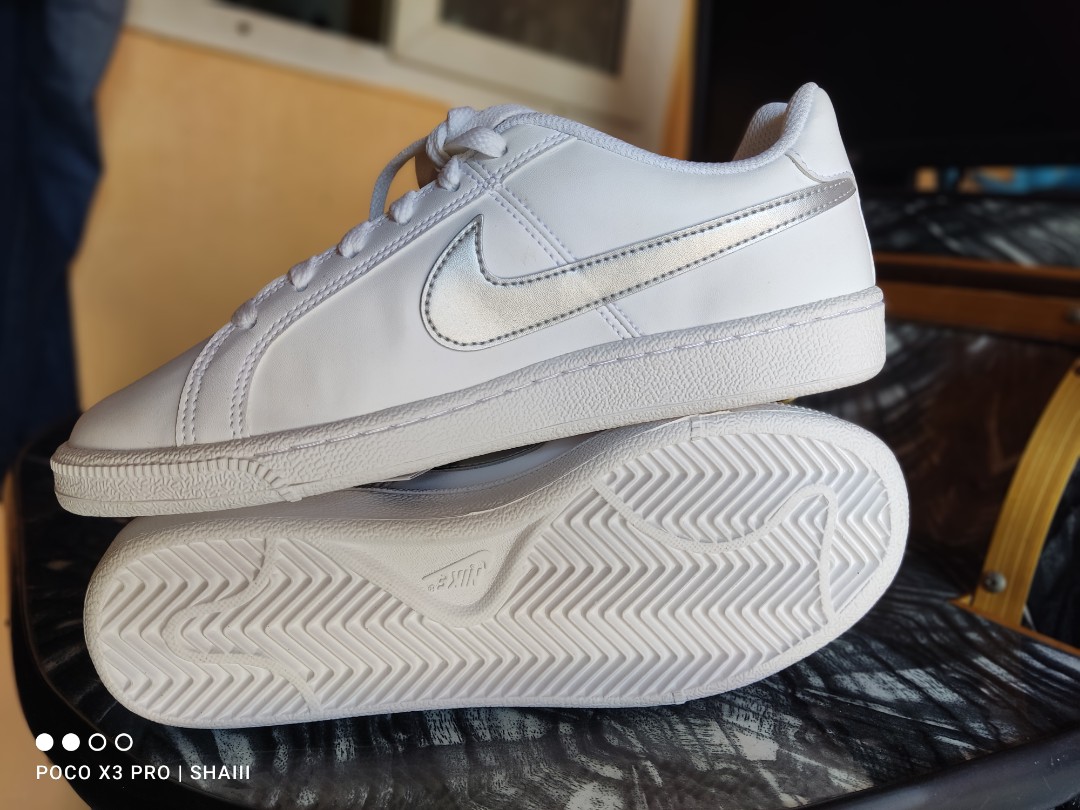 Nike Court Royale Womens US7/EUR38/24CM Women #39 s Fashion Footwear