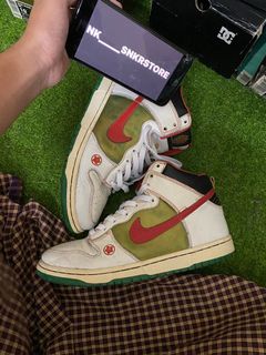 (Category: ) located in . Submitted by nikedunksplug (Listing ID 1165872738, Image 1). Description: .
