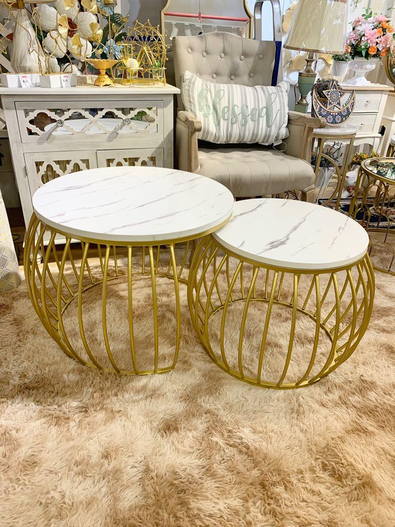 One set round shaped coffee table, Furniture & Home Living, Furniture