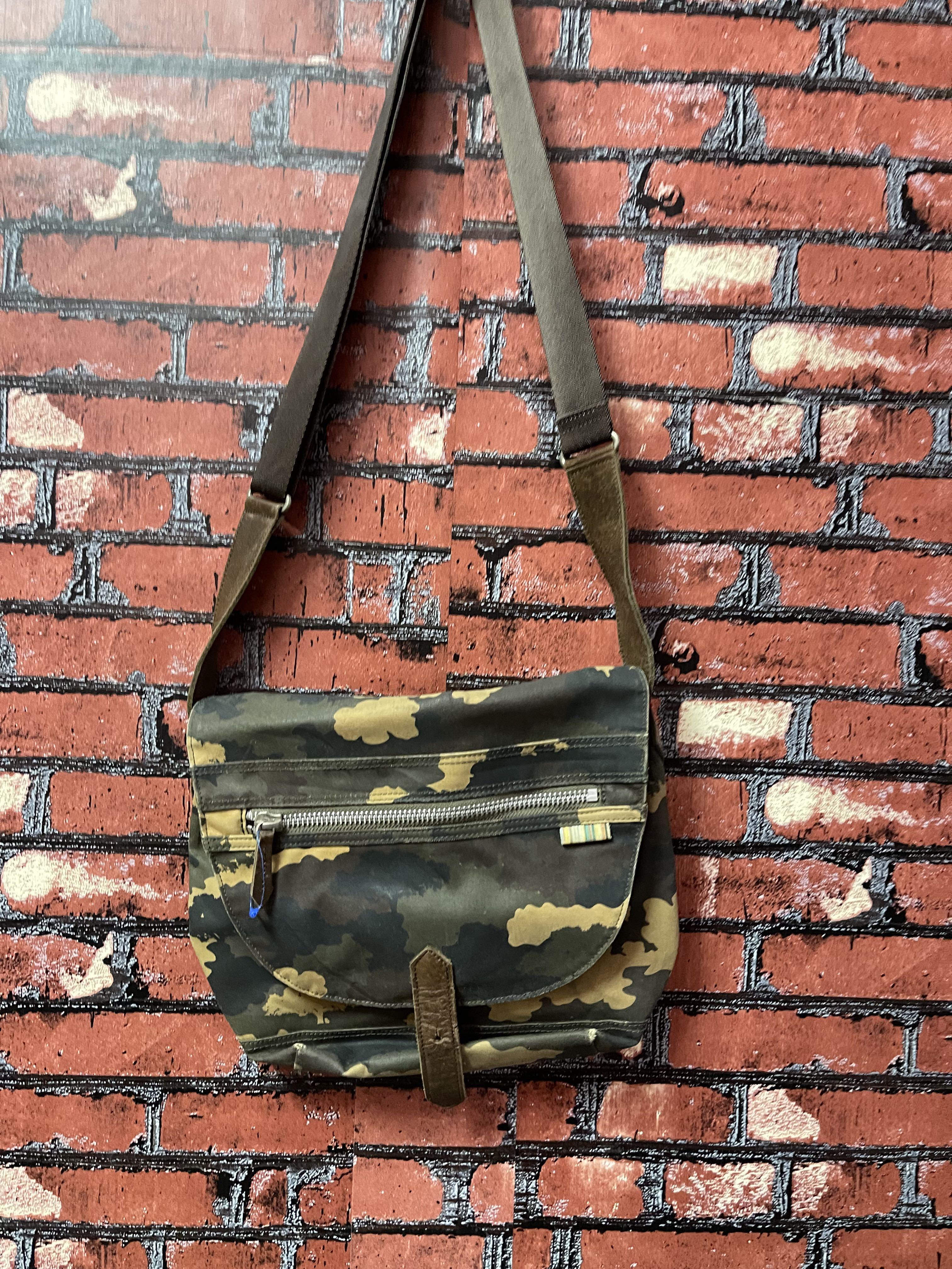 Paul smith sling 2025 bag