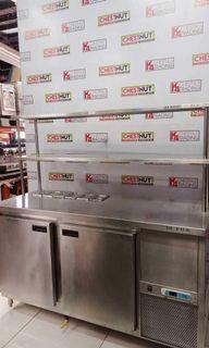 Pizza/ Burger/ Salad/ Dessert Topping Preparation Table 2 door under counter chiller with 2 layer top shelves
