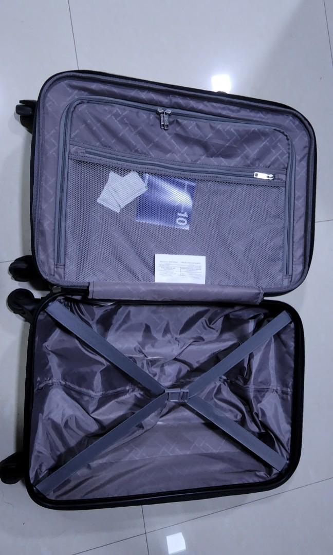 Samsonite clearwater ltd carry on clearance