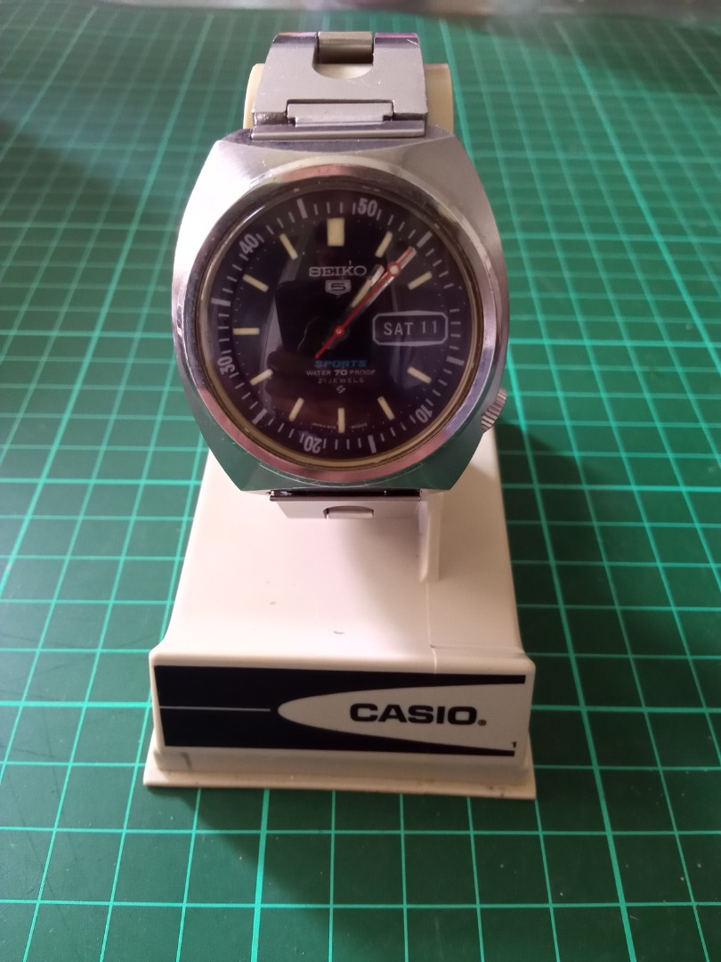 Seiko 6119-6020, Men's Fashion, Watches & Accessories, Watches on Carousell