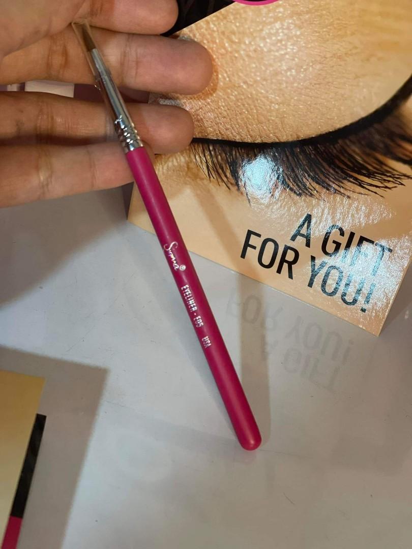 Sigma beauty e05 eyeliner brush, Beauty & Personal Care, Face, Makeup