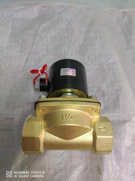 Solenoid Valve 220v, Commercial & Industrial, Construction Tools ...