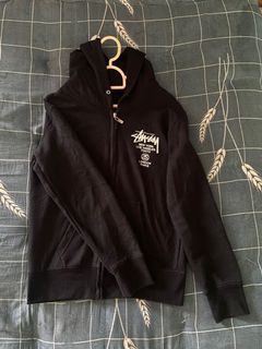 (Category: ) located in . Submitted by xcxpreloved (Listing ID 1165825119, Image 1). Description: .