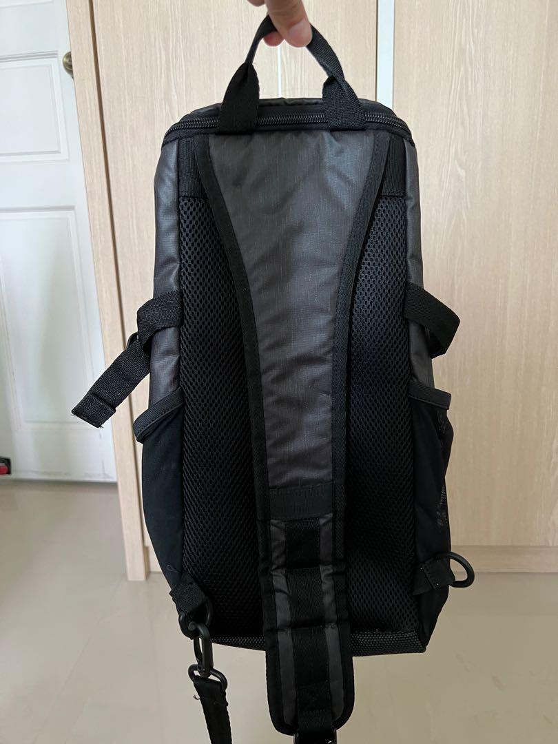 Superdry Hardy Sling Bag Black, Men's Fashion, Bags, Backpacks on Carousell