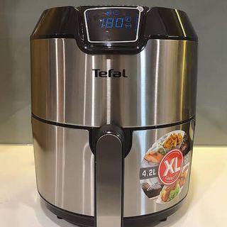 Tefal Air Fryer Digital EASY FRY DELUXE 4.2L capacity XL Size Touch Screen EY401D