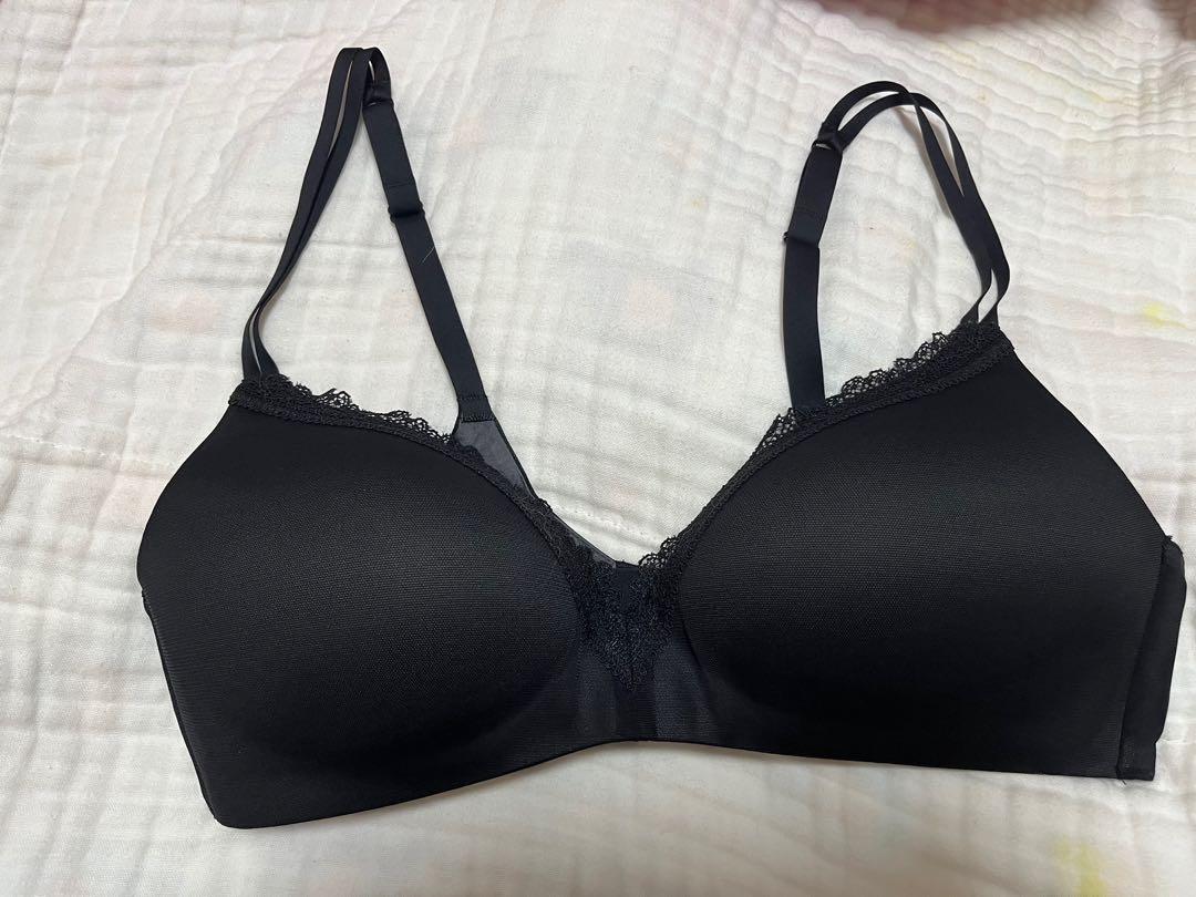Uniqlo 3D Hold Wireless Bra Black - $20 (33% Off Retail) New With