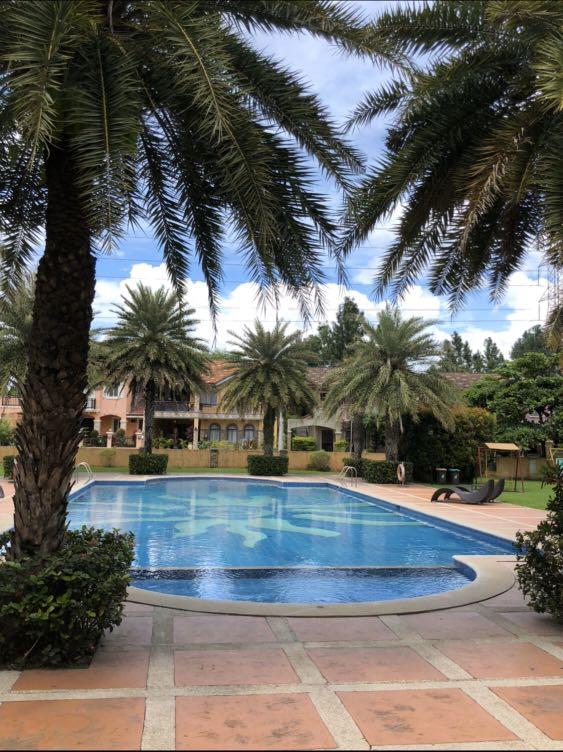 Valenza Crown Asia Sta Rosa Semi Furnished Modern House for Rent