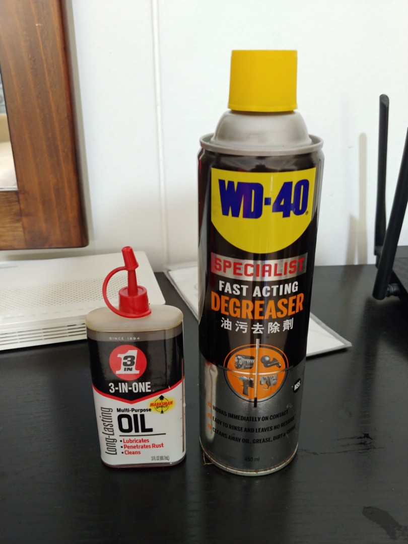 Wd 40 degreaser and chain oil and chain brush, Sports Equipment